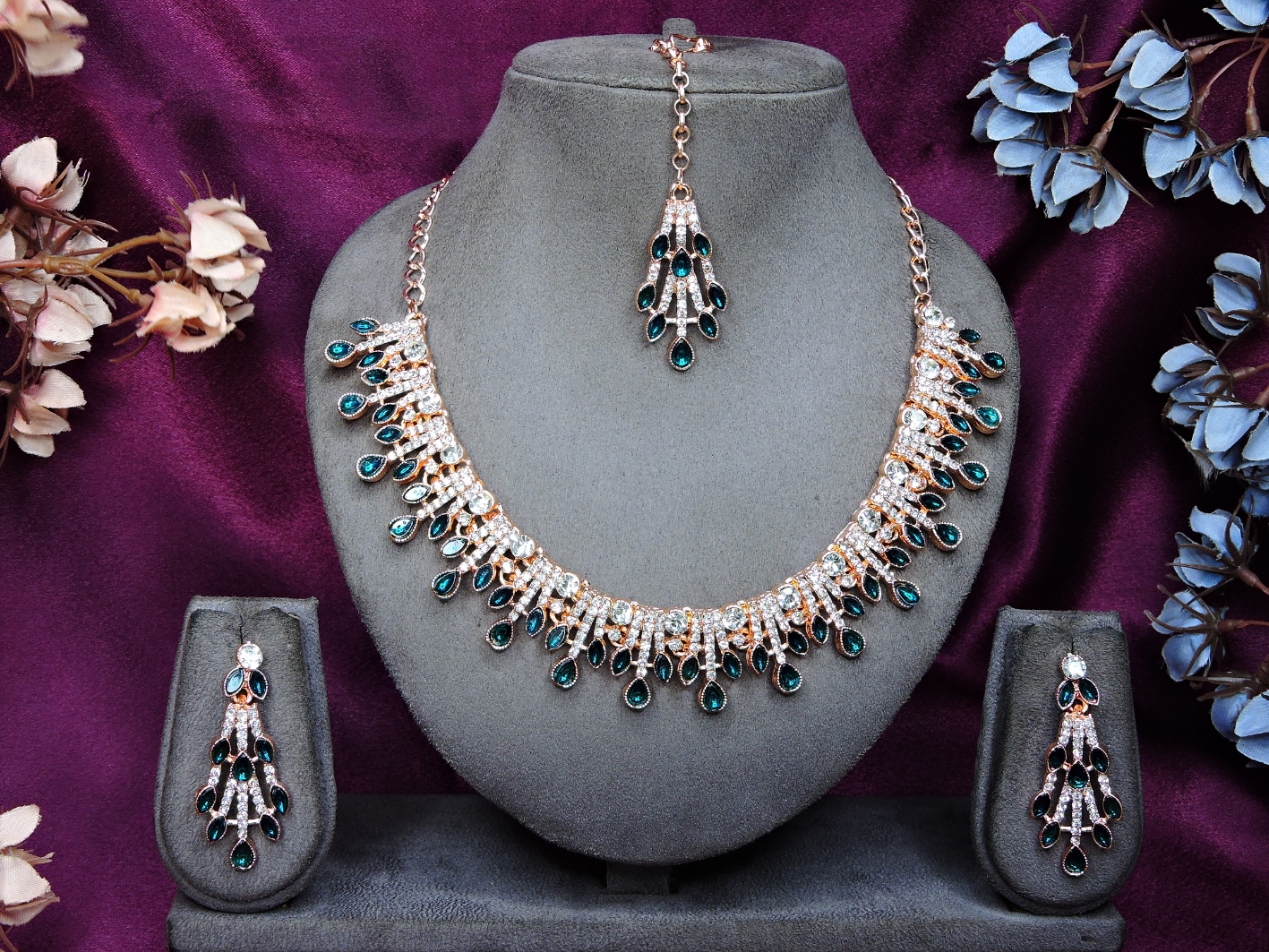 Rama Alloy Necklace Set — alternate view