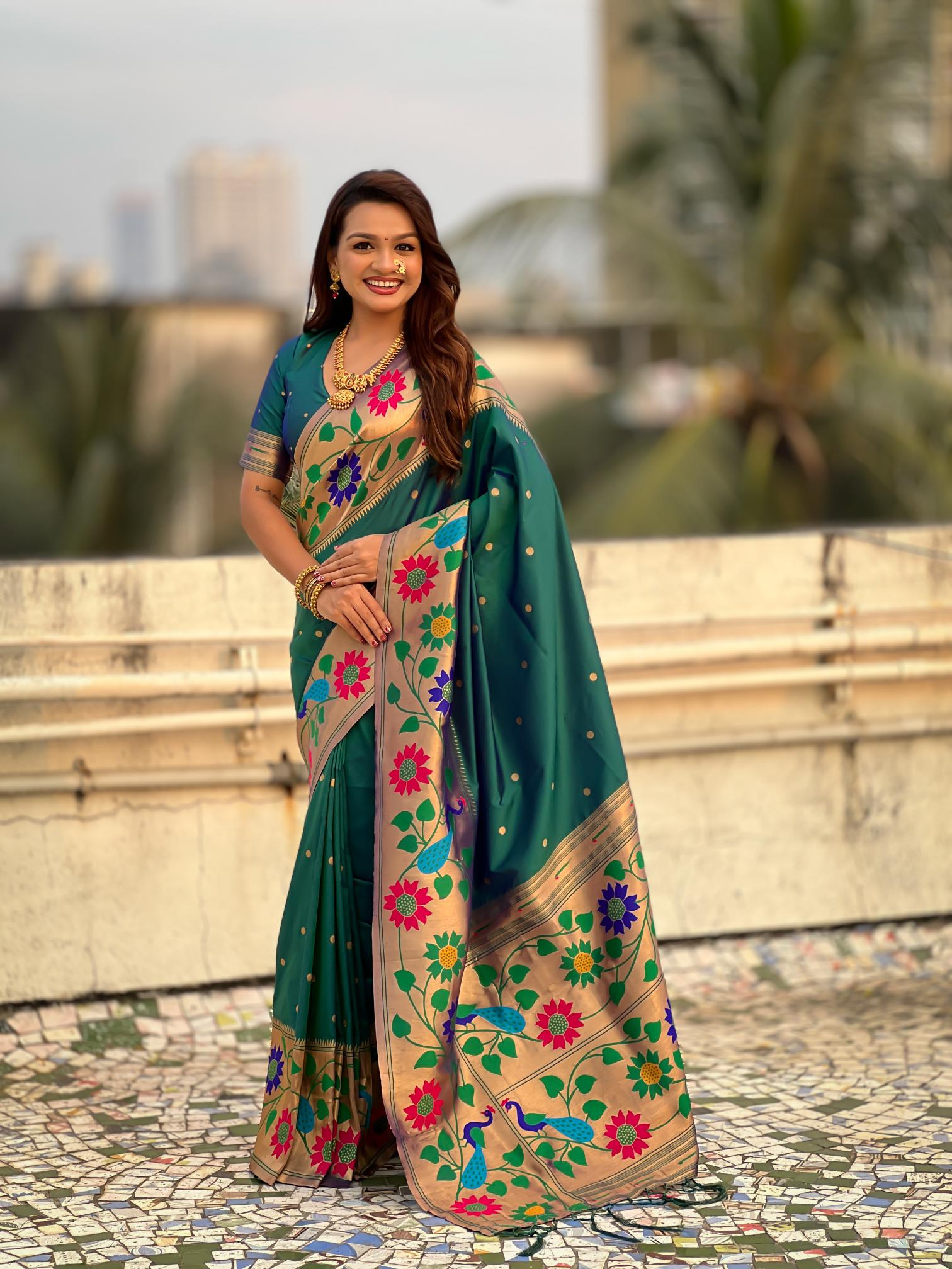 Rama Floral N Peacock Motif Paithani Silk Saree