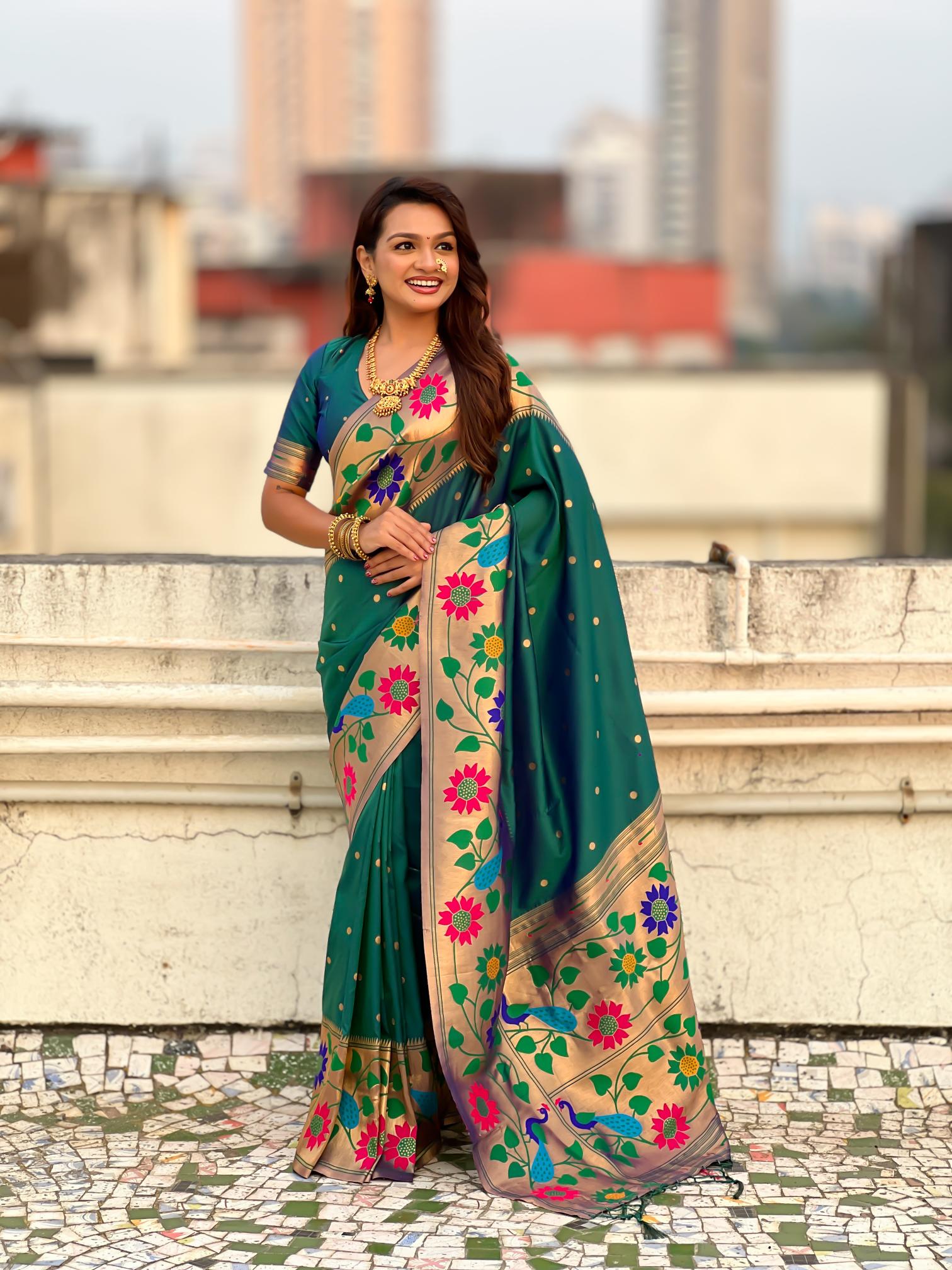 Rama Floral N Peacock Motif Paithani Silk Saree