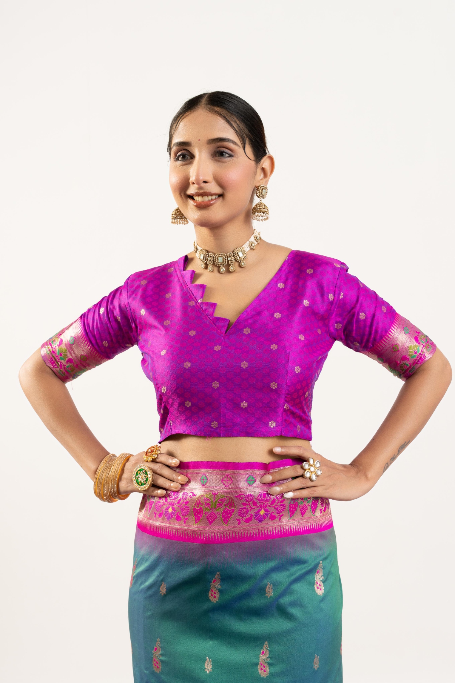 Rama Magenta Paithani Woven Banarasi Silk Saree