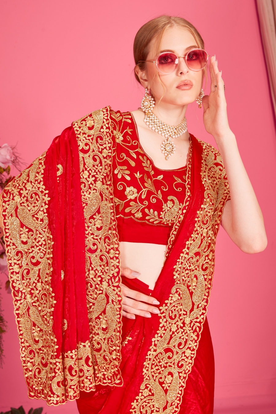 Red Fendy Two Tone Silk Heavy Zari Embroidery Zircon Work Festive Wear Saree — alternate view