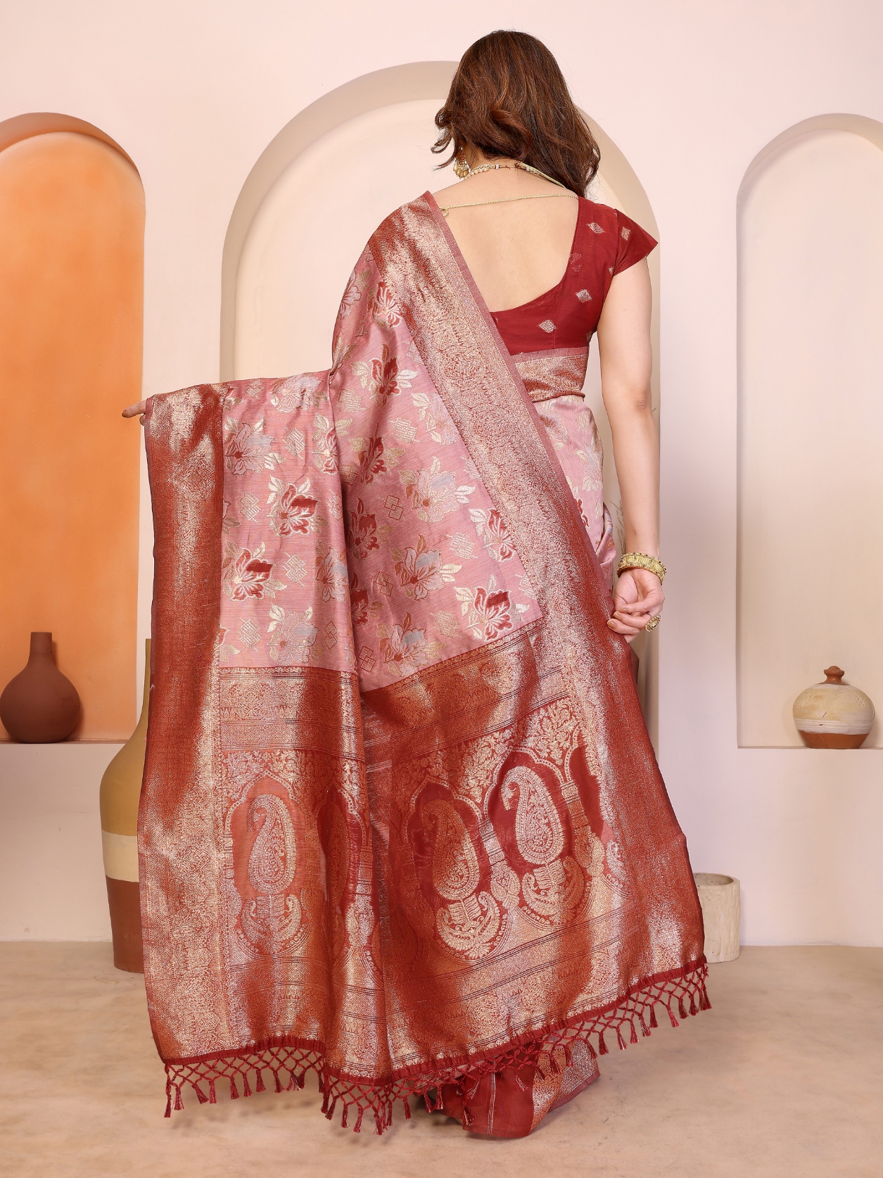 Red Floral Zari Pure Cotton Saree — alternate view