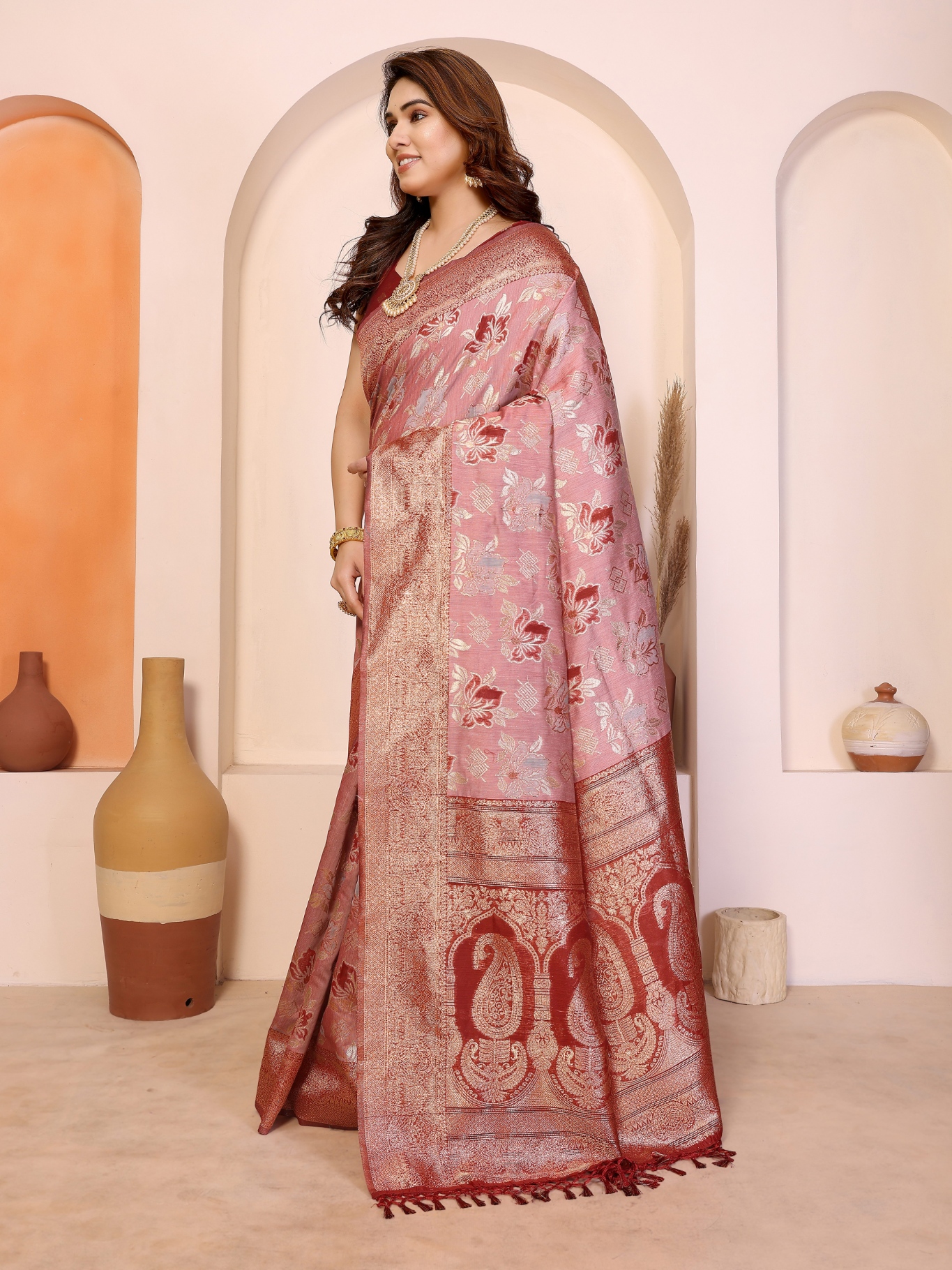 Red Floral Zari Pure Cotton Saree