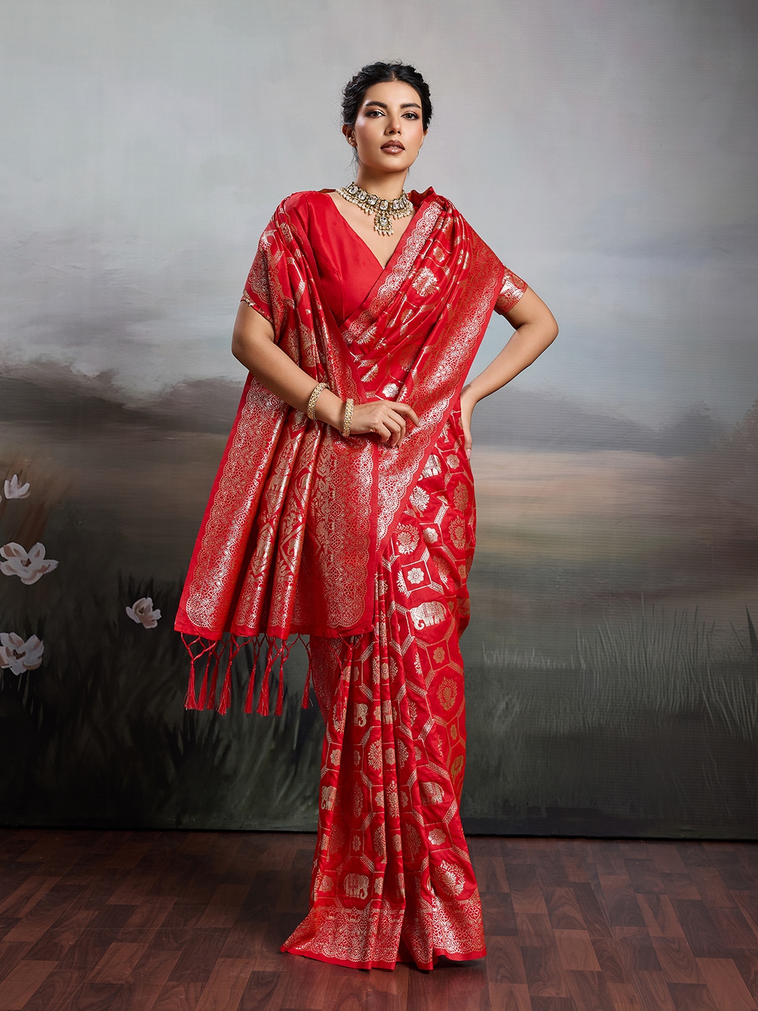 Red Geometric Zari Silk Blend Saree — alternate view
