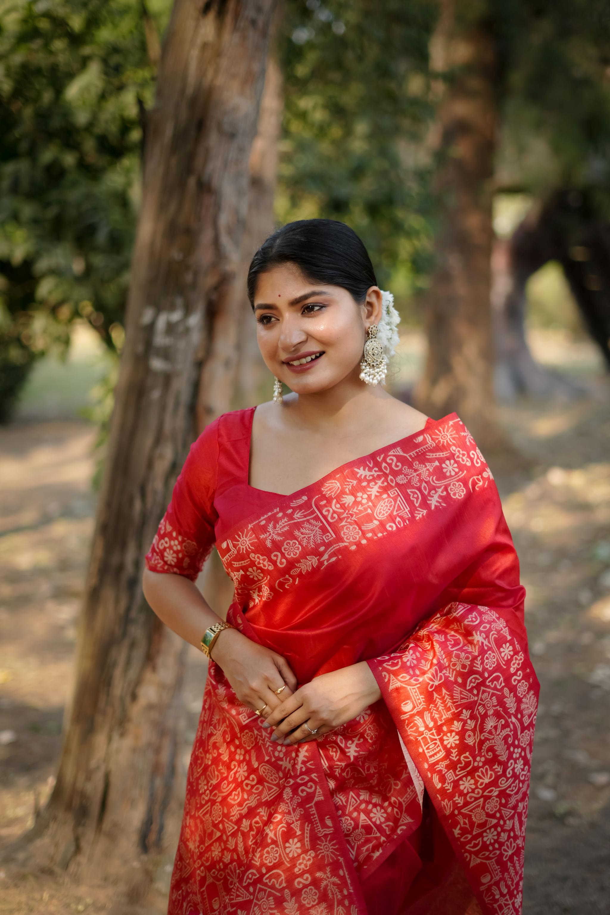 Red Handloom Raw Silk Saree — alternate view