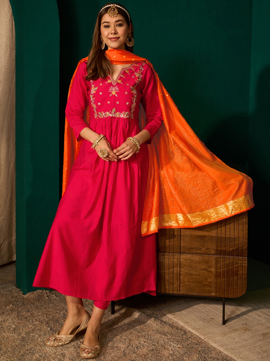 Red Minimal Buti Embroidery Silk Slub Salwar Suit