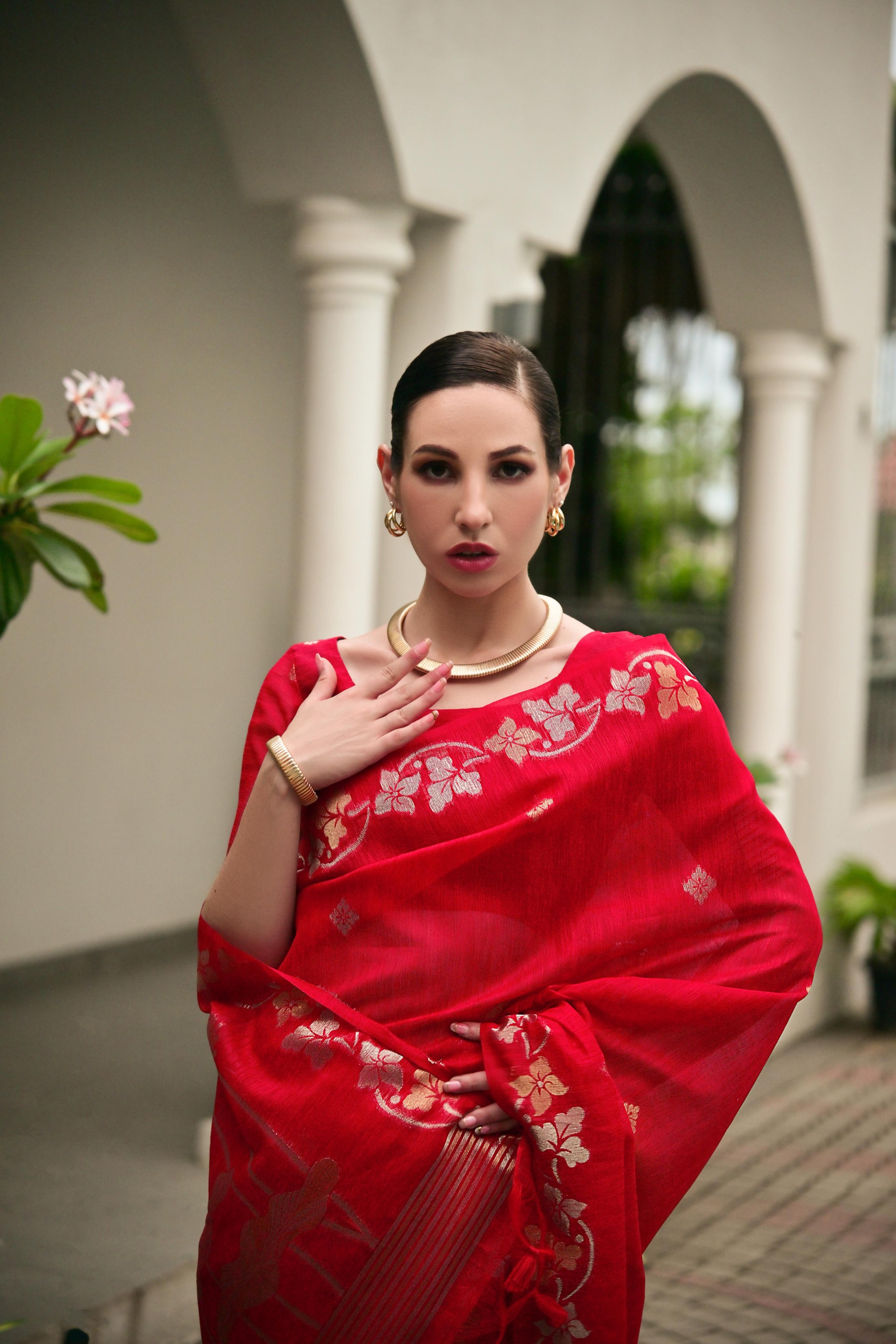 Red Zari Woven Jute Linen Silk Saree