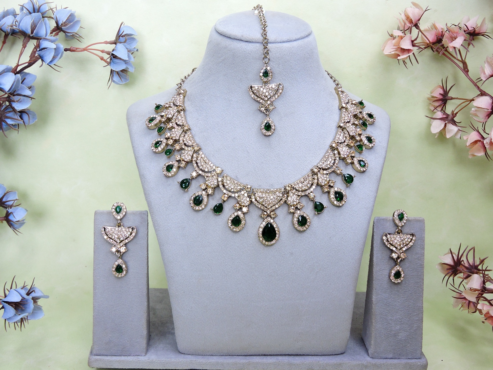 Regal Green American Diamond Choker Necklace Set — alternate view