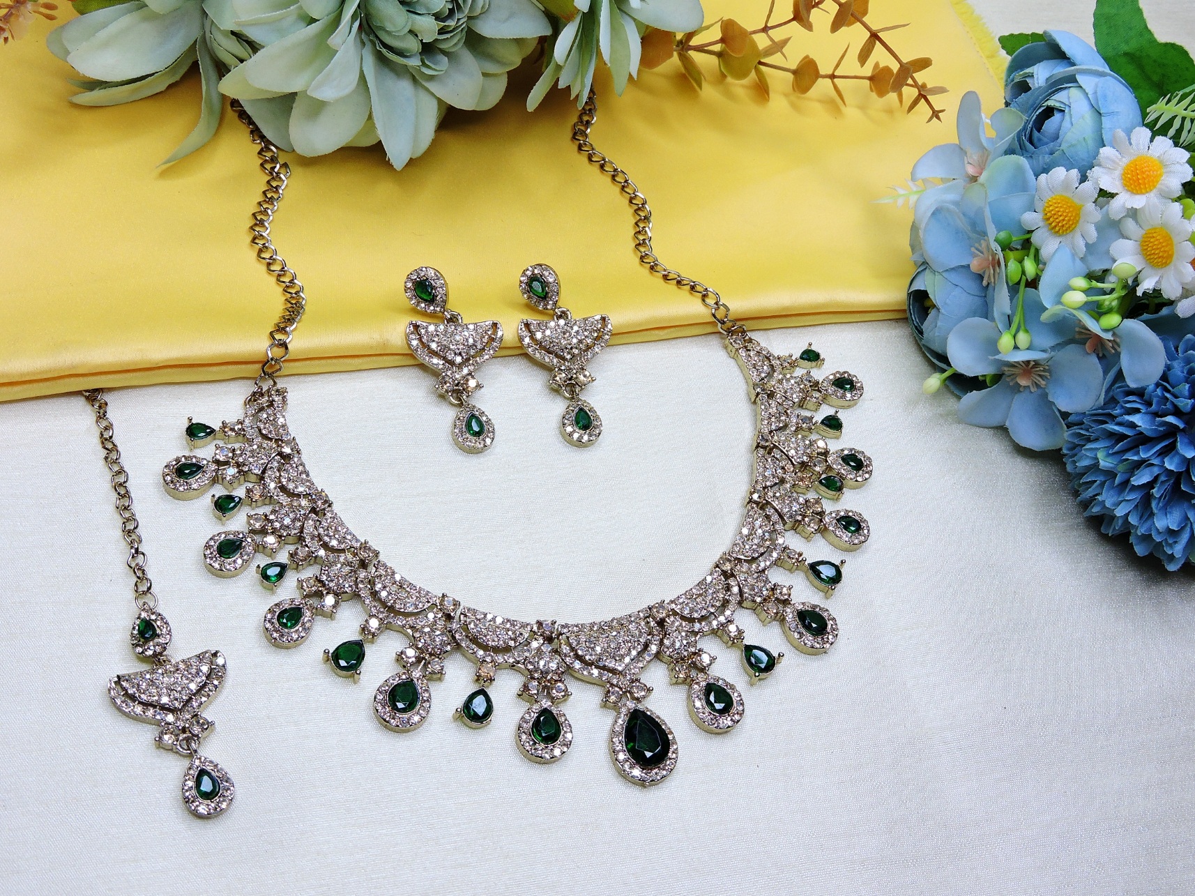 Regal Green American Diamond Choker Necklace Set
