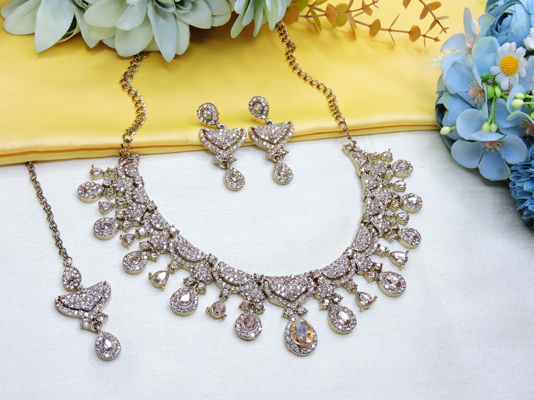 Royal White American Diamond Bridal Necklace Set