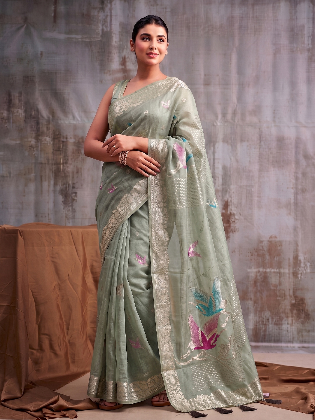 Sea Green Bird Motif Linen Cotton Saree