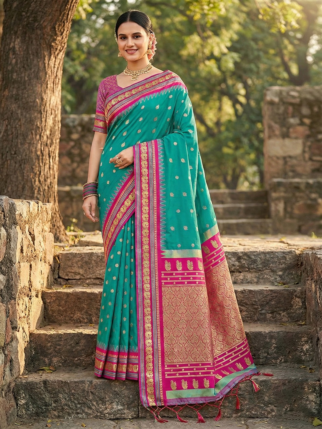 Sea Green Classic Temple Border Soft Silk Saree