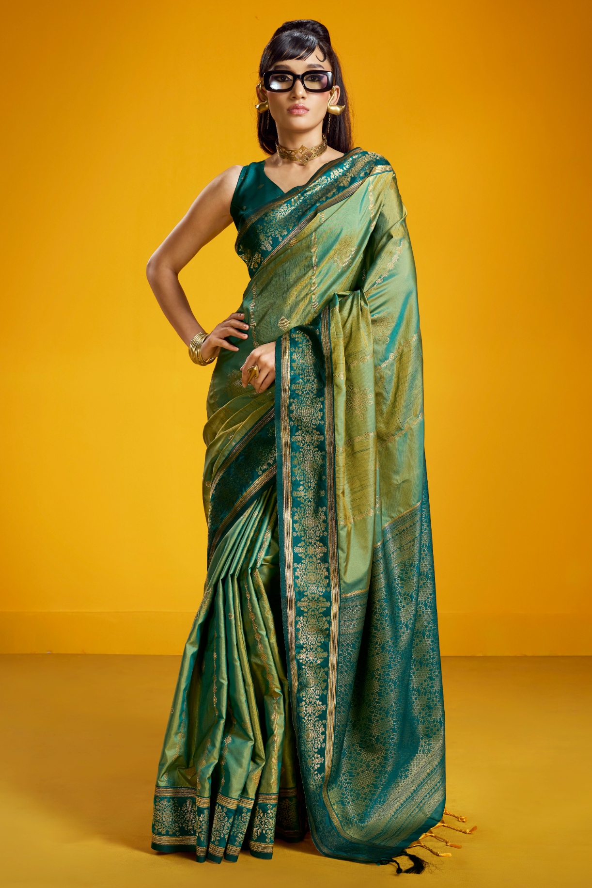 Sea Green Geometric Zari Pure Silk Saree