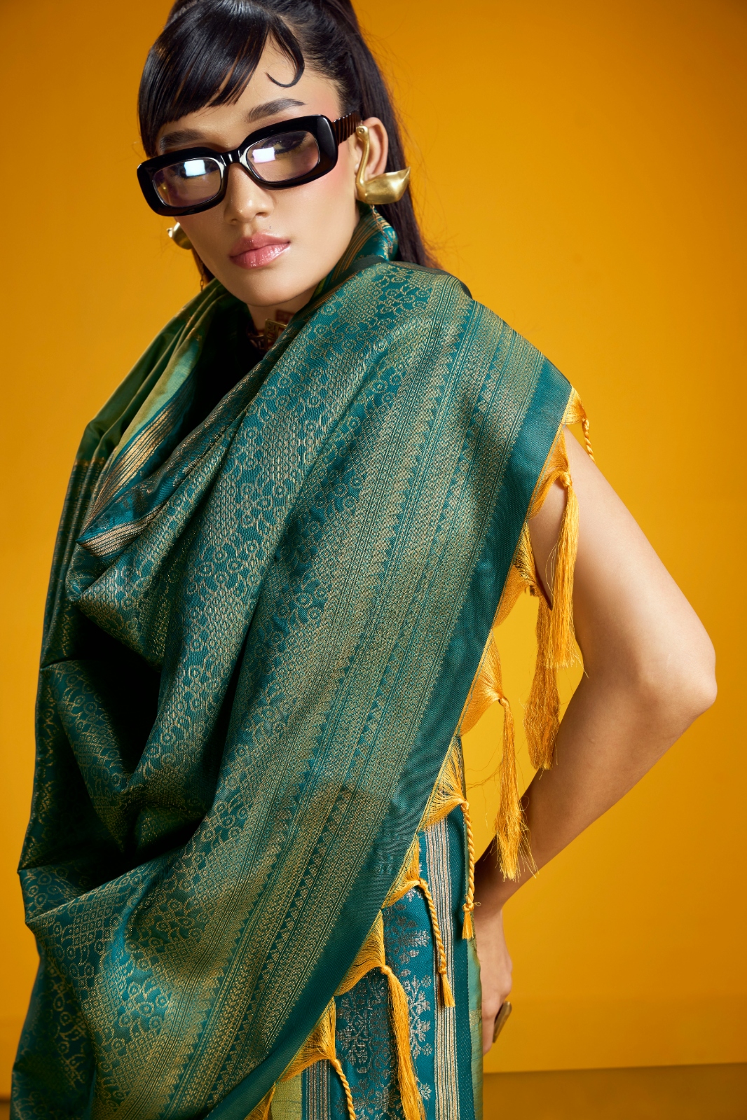 Sea Green Geometric Zari Pure Silk Saree