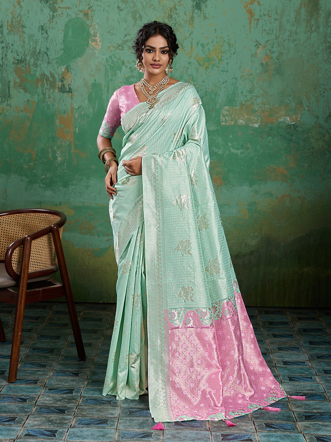 Sea Green Woven Zari Linen Saree