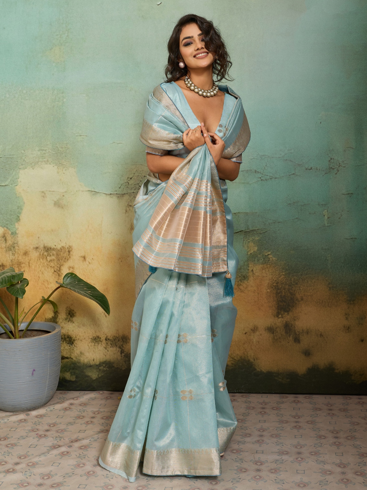 Sky Blue Floral Zari Woven Tissue Linen Saree — alternate view