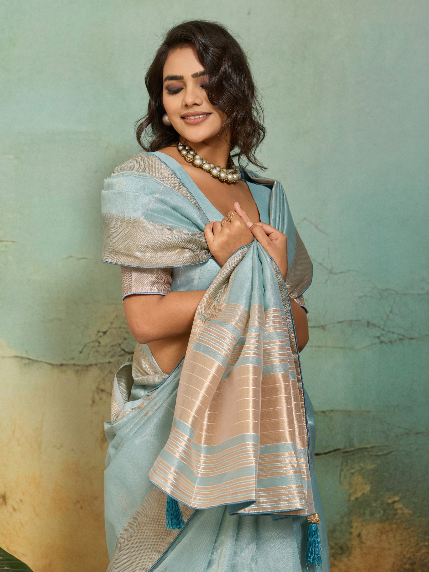 Sky Blue Floral Zari Woven Tissue Linen Saree