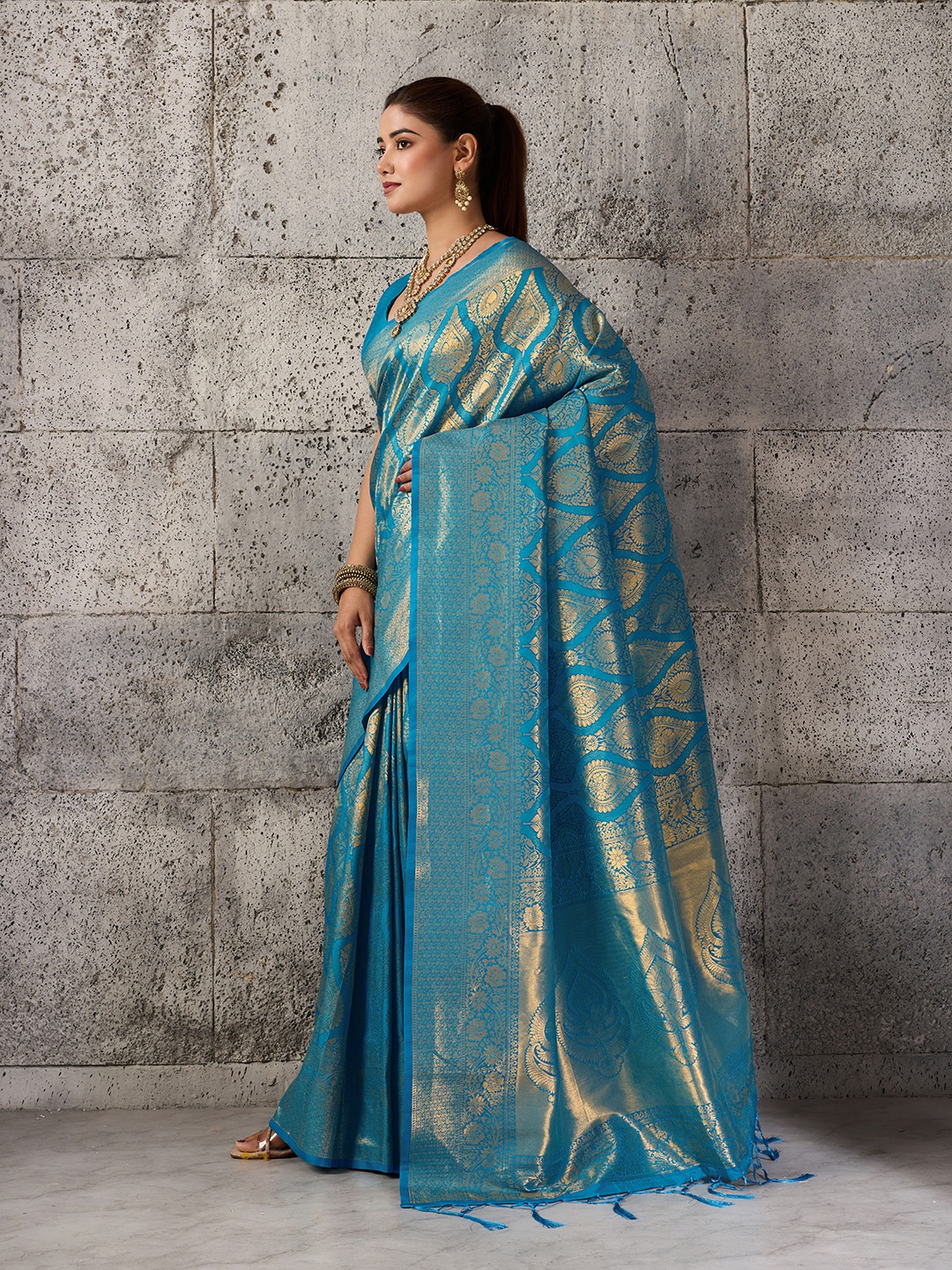 Teal Blue Jacquard Kanjivaram Silk Blend Saree