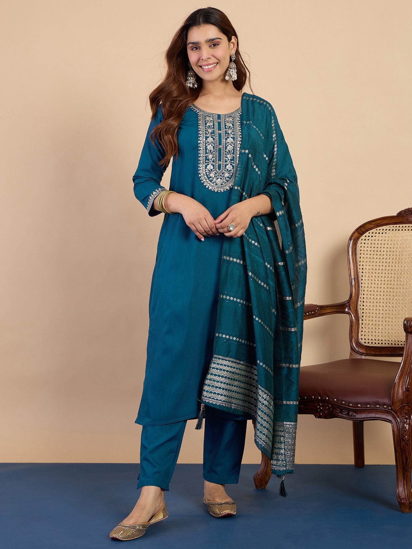 Teal Ethnic Motif Embroidery Cotton Blend Straight Pant Suit