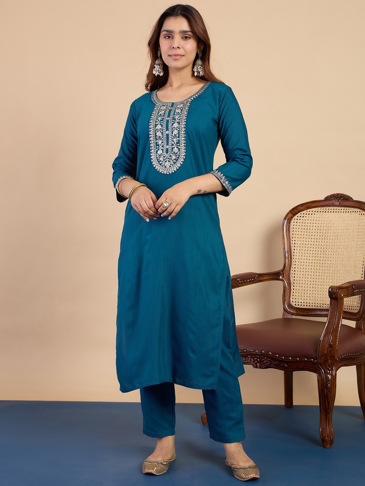 Teal Ethnic Motif Embroidery Cotton Blend Straight Pant Suit