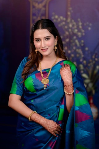 Teal Geometric Jacquard Work Soft Silk Saree — alternate view