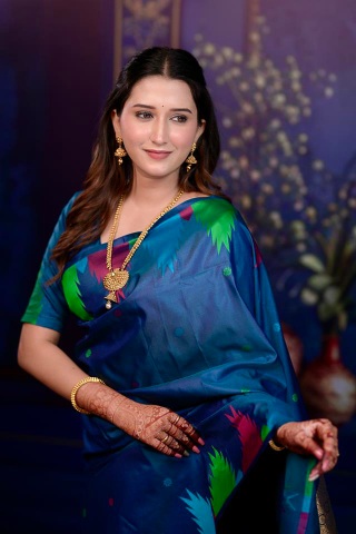Teal Geometric Jacquard Work Soft Silk Saree