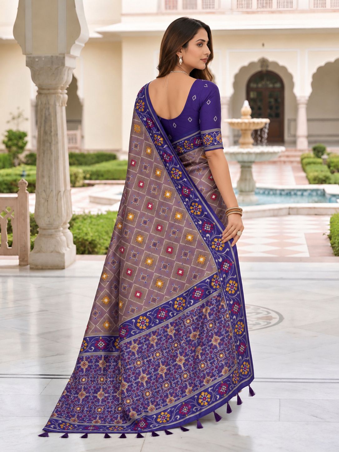 Violet Patola Silk Meenakari Jacquard Saree — alternate view
