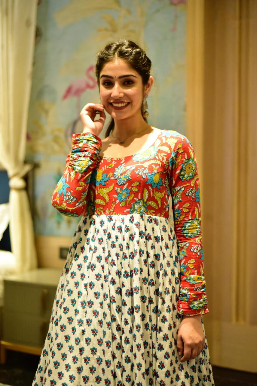 White Cotton Silk Kurti — alternate view