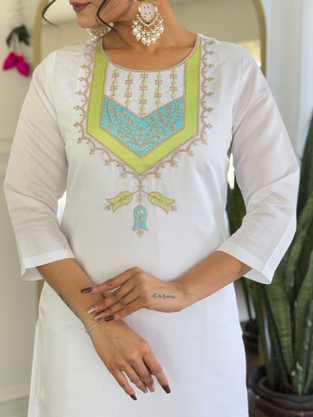 White Embroidery Work Viscose Chanderi Salwar Suit