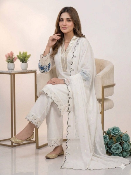 White Floral Embroidered Mal Chanderi Silk Salwar Suit — alternate view