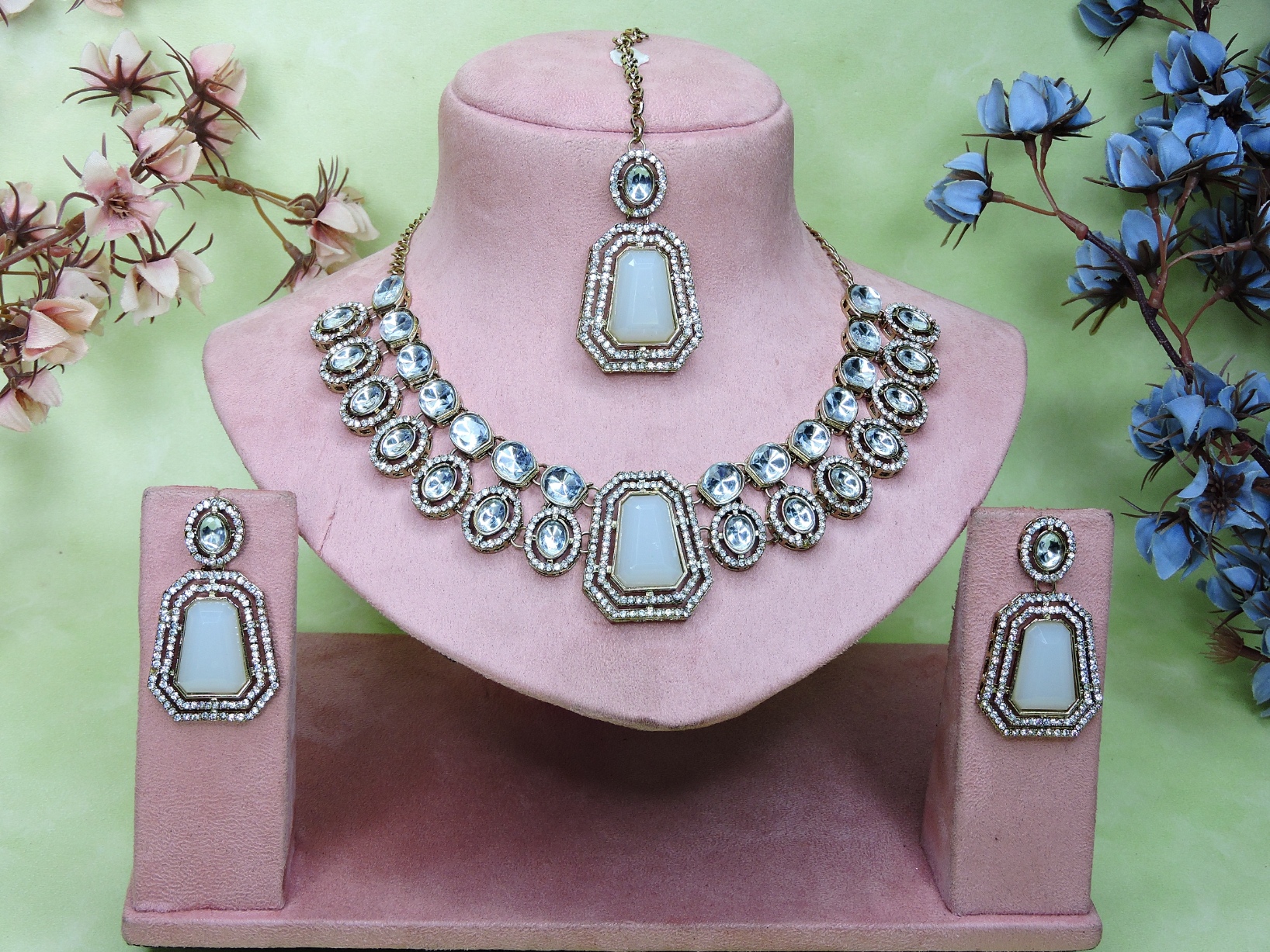 White Mirror Stone Alloy Wedding Necklace — alternate view