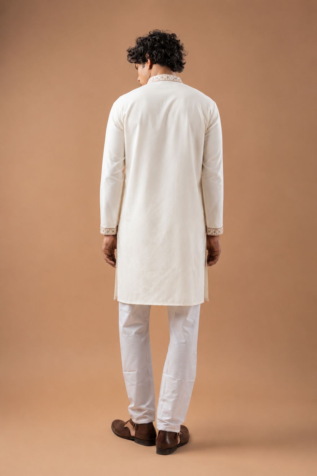 White Viscose Silk Motif Kurta Pyjama — alternate view