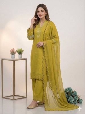Yellow Cutwork Embroidered Mal Chanderi Silk Salwar Suit